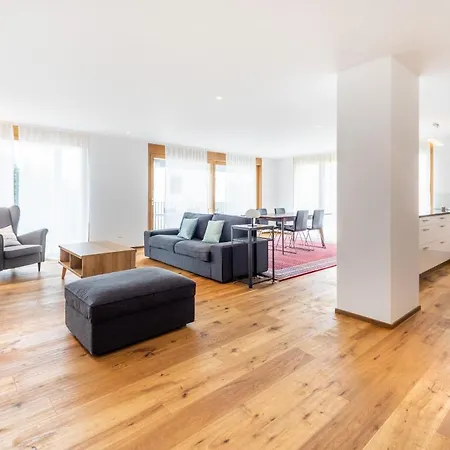 Homes - Taviarna 1,9 ラア